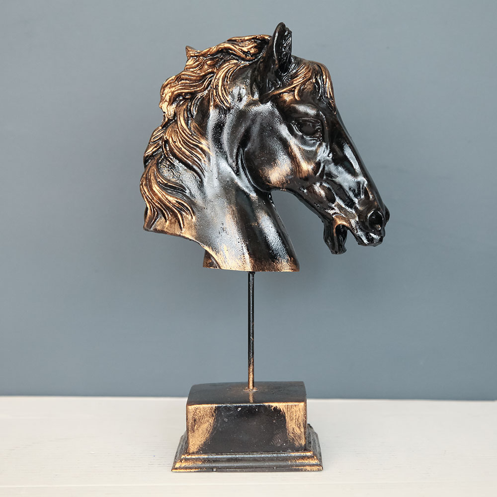 HORSE HEAD trinket