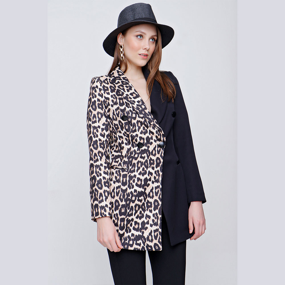 WOMEN'S LEOPARD HALF PATTERNED JACKET - READY WOMEN'S CLOTHING WHOLESALE ready-made women's wholesale clothing women's clothing wholesale Turkish textile apparel