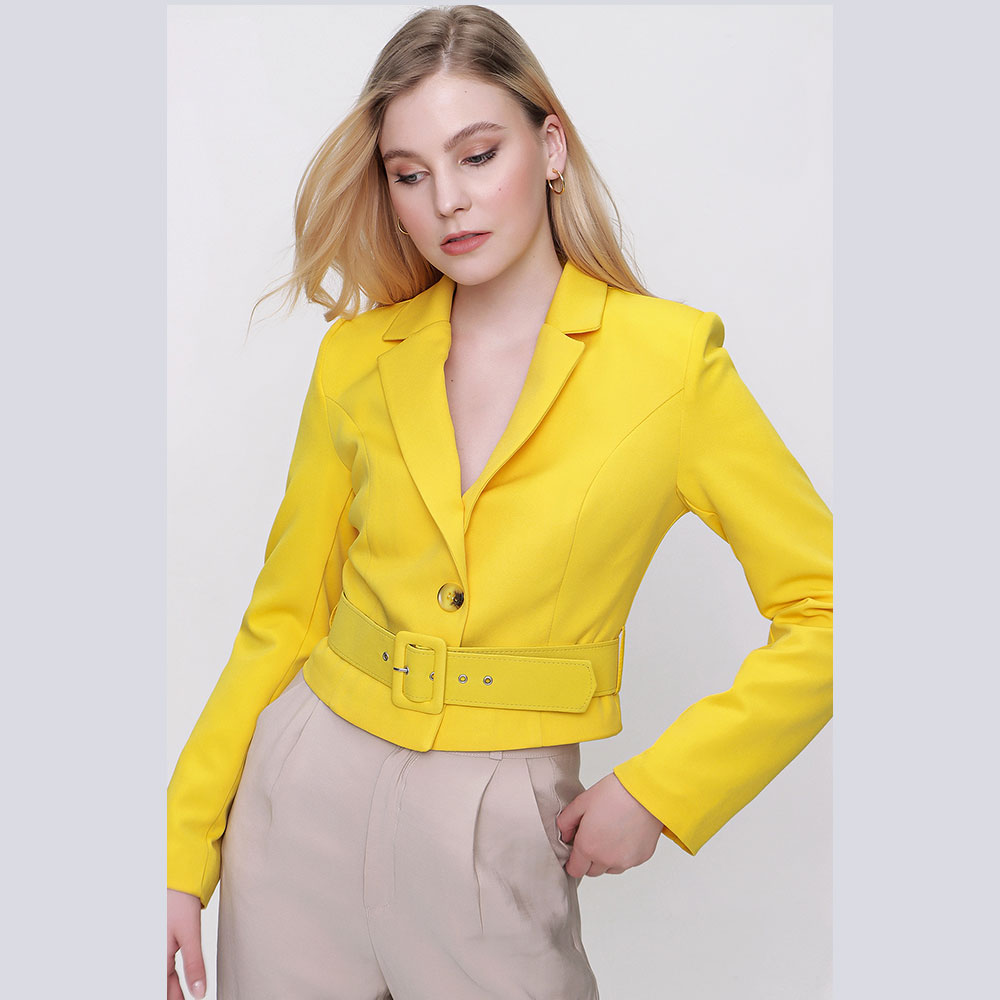 WAIST BELTED HALF JACKET - READY WOMEN'S CLOTHING WHOLESALE ready-made women's wholesale clothing women's clothing wholesale Turkish textile apparel