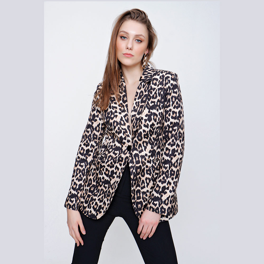 LEOPARD PRINT JACKET - READY WOMEN'S CLOTHING WHOLESALE ready-made women's wholesale clothing women's clothing wholesale Turkish textile apparel