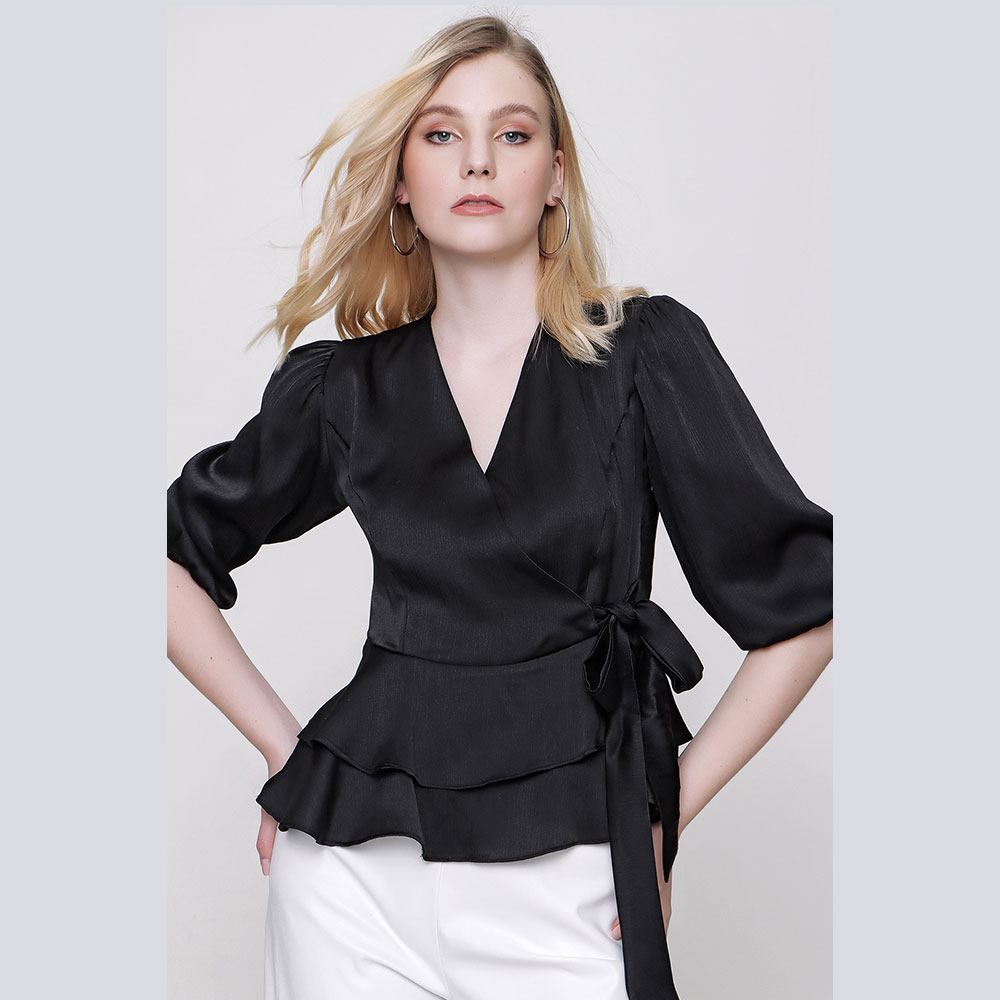 V-NECK SATIN BLOUSE - READY WOMEN'S CLOTHING WHOLESALE ready-made women's wholesale clothing women's clothing wholesale Turkish textile apparel