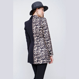 WOMEN'S LEOPARD HALF PATTERNED JACKET - READY WOMEN'S CLOTHING WHOLESALE ready-made women's wholesale clothing women's clothing wholesale Turkish textile apparel