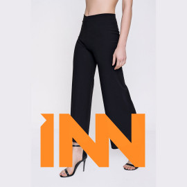 Spanish cropped black trousers Spanish cropped black trousers